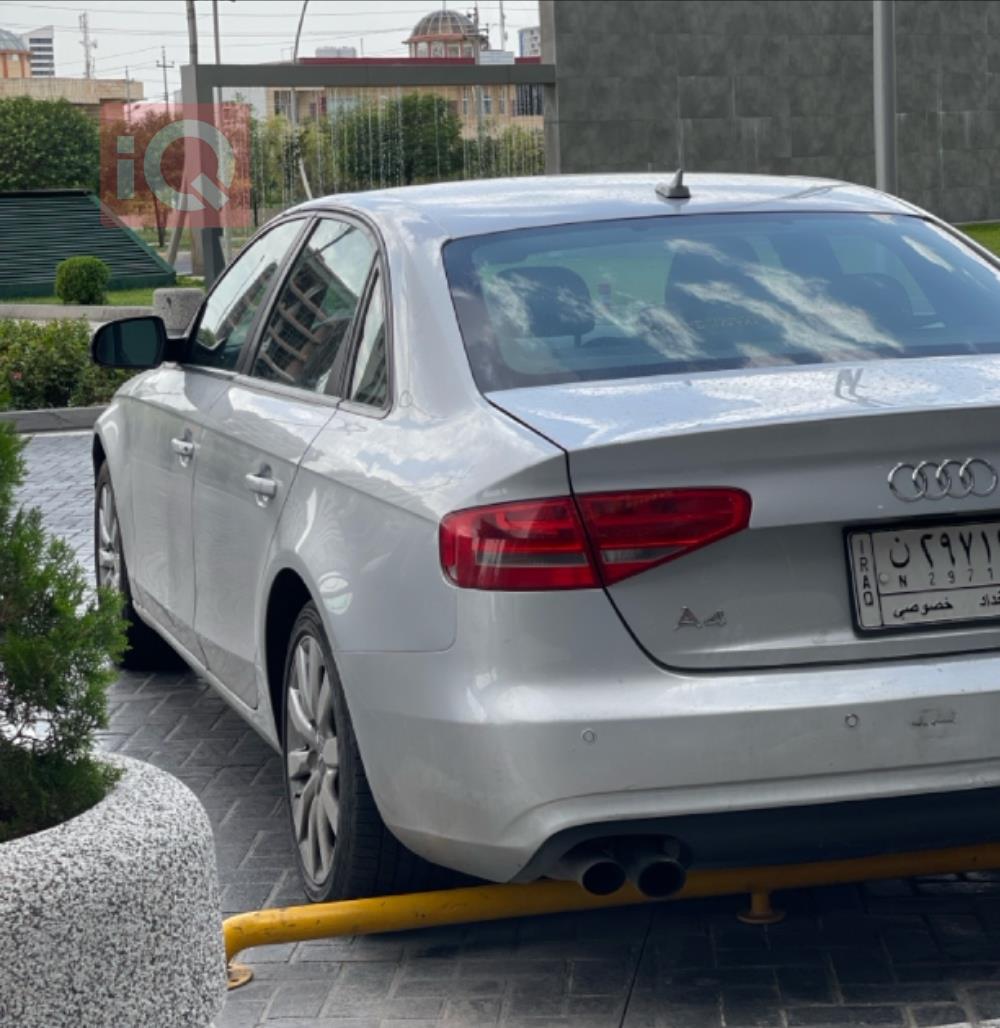 اودي A4